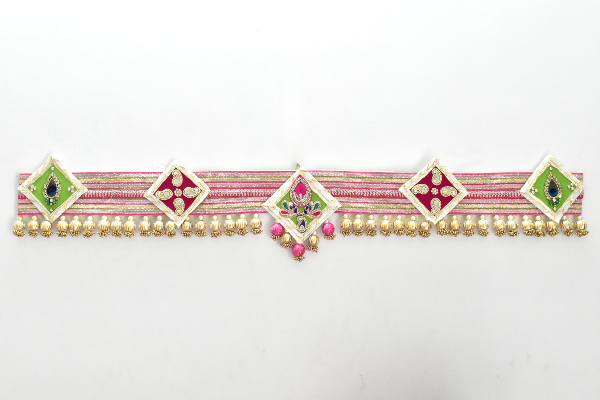 Shubh Shringar toran with floral and paisley design, handcrafted Indian wall hanging for door and festive home décor