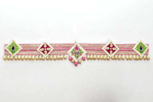 Shubh Shringar toran with floral and paisley design, handcrafted Indian wall hanging for door and festive home décor